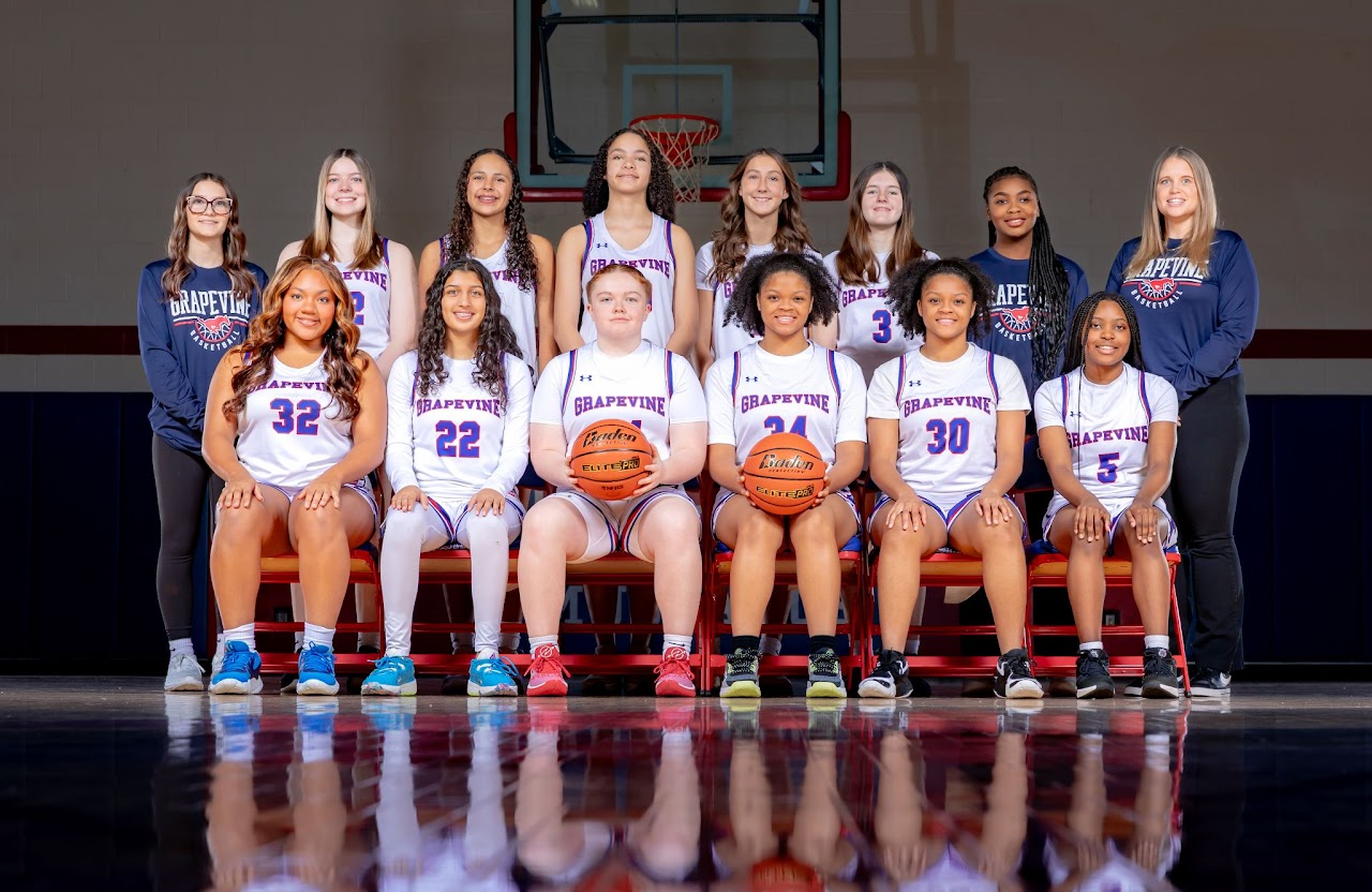 Junior Varsity Lady Mustangs team photo